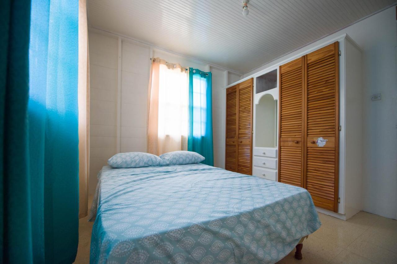 T.Cole'S Holiday Rental Saint James Eksteriør bilde